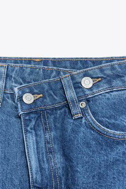 HIGH-WAIST CROSSOVER WAIST TRF MOM FIT DENIM BERMUDA SHORTS - Zara фото 16