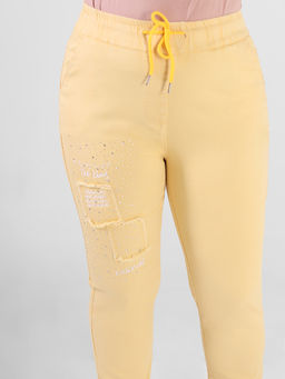 Желтые женские джинсы на резинке - Almond фото 3