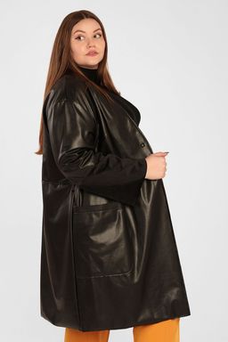 Пальто черное из экокожи белорусского производства с поясом - Almond фото 10