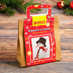 Набор для создания игрушки из пряжи Снеговичок