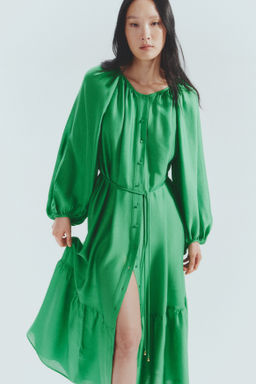 Vestido oversize con cintur?n de anudar - H&m фото 3