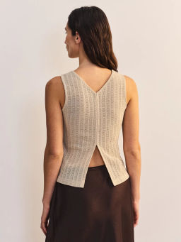 Майка прямого кроя с разрезом на спинке ZR2605023417-60 / Zarina