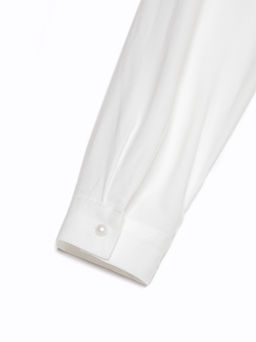 CONTE Однотонная рубашка из вискозы LBL 1036 off-white - Conte elegant фото 6