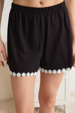 Trendyolmilla Siyah %100 Pamuklu Papatya Serit Detayl? Sortlu Orme Pijama Tak?m? THMSS25PT00076 фото 4