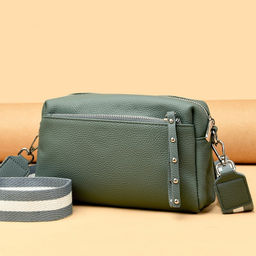 Bags Сумка женская / кожа / 	 0378152