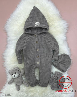 Вязанный комплект 3 ка для новорожденных на выписку