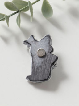 Магнит "Медведь на дереве" (барельеф), 5см