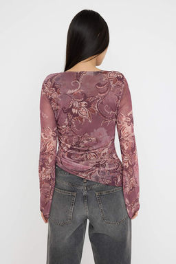 Puantiye Duz Kay?k Yaka Asimetrik Detayl? Vucuda Oturan Esnek Orme Tul Bluz TWOAW26BZ00128 - Trendyolmilla фото 10