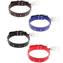 Пэт тойс (Pet toys) Ошейник для собаки Шипы 3,9х66см, металлическая застежка, под кожу, металл декор, на картоне, цвета в ассортименте: красный, синий, черный, темно-коричневый (Китай)  фото 3