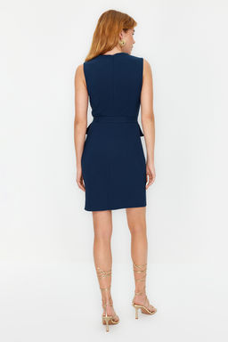 TRENDYOLMILLA Petrol Kemerli Vucudu Saran Cep Detayl? Mini Dokuma Elbise TWOSS23EL02037  фото 9