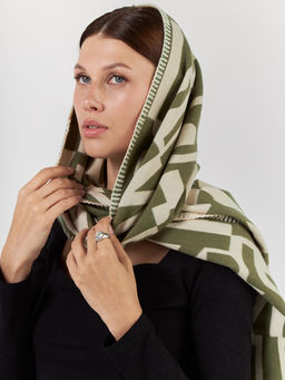 в СОСТАВЕ ШЕРСТЬ и КАШЕМИР Большой, мягкий, теплый однотонный двусторонний палантин. - Tantino фото 9