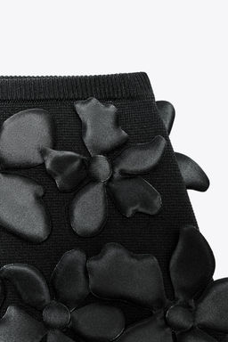 FLORAL TEXTURED KNIT MINI SKIRT - Zara фото 6