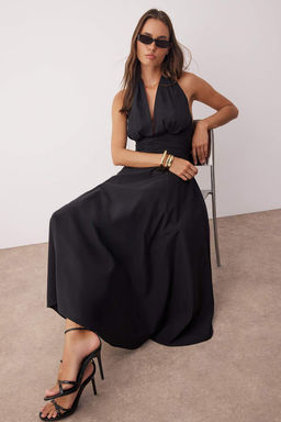 Siyah Dekolteli Boyundan Baglamal? Poplin Astarl? Dokuma Elbise TWOSS25EL00890