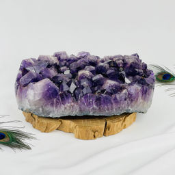 Друза Аметиста на подставке