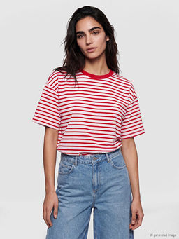 ?izgili Oversize %100 Pamuklu Kad?n Ti??rt