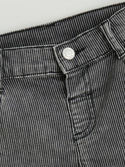 ?izgili Erkek ?ocuk Jean ?ort