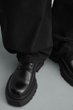 ZAPATO VOLUMEN / Negro - Zara фото 4
