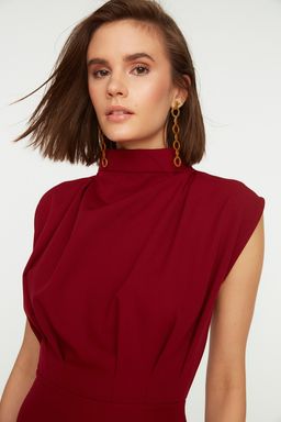TRENDYOLMILLA Bordo Vucuda Oturan Dik Yaka Midi Kalem Etek Dokuma Elbise TWOAW20EL0311  фото 29