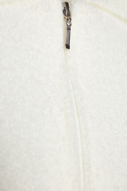 TRENDYOLMILLA Ekru Crop Kapusonlu Buklet Triko H?rka TWOAW24HI00370  фото 6