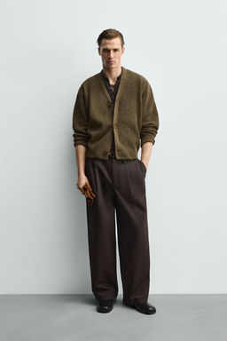 TEXTURED RELAXED FIT CARDIGAN