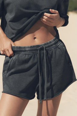FADED-EFFECT FLEECE SHORTS - Zara фото 19