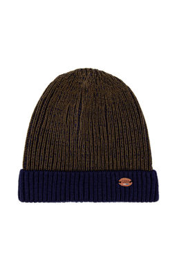 Мужской берет цвета хаки Неожиданная скидка в корзине