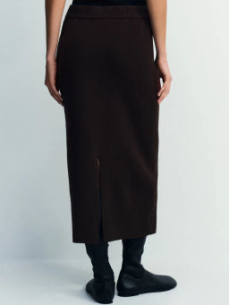 Трикотажная юбка миди / Zarina