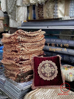 Наволочки с кружевом из велюра