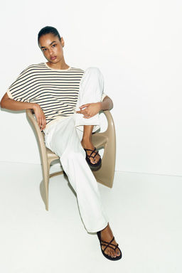 STRAPPY FLAT SANDALS