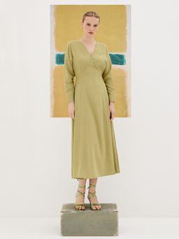 Платье с V-образным вырезом 422.050095/Красный