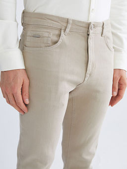 750 Slim Fit Erkek Jean Pantolon