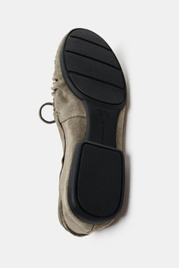 SPLIT SUEDE LOAFERS WITH TASSELS - Zara фото 11