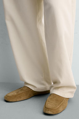 MOCAS?N PIEL LIMITED EDITION / Oro - Zara фото 3