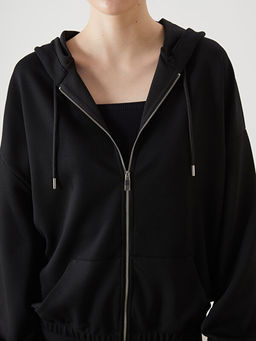 Kap??onlu Oversize Kad?n Fermuarl? Sweatshirt