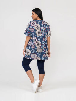 Костюм женский, цвет синий белый бежевый