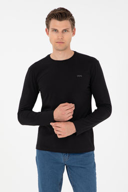 Мужской черный базовый свитшот