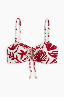 Top de bikini con relleno
