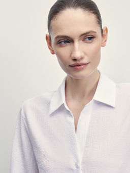 Блузка из жатой ткани с рукавом 3// Zarina фото 6