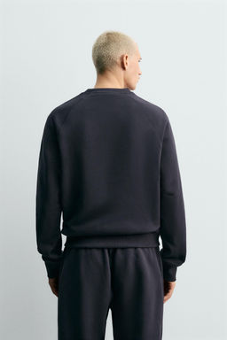 RELAXED FIT CREW NECK SWEATSHIRT - Zara фото 3