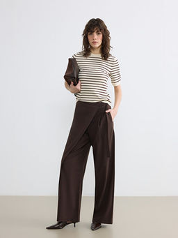 Beli Kemerli Geni? Pa?a Kad?n Pantolon