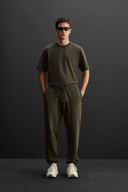 JOGGING TROUSERS