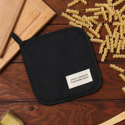 Прихватка Доляна Душевная кухня цв.черный 17х17 рогожка,100% х/л