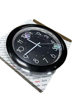 УЦЕНКА. Часы настенные Troyka (122201202) круглые, диаметр 30см, черная рамка : есть потертости