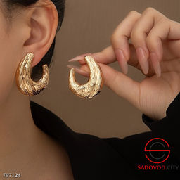 Модные серьги бижутерия гвоздики