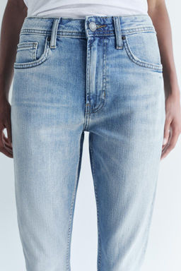 ZW COLLECTION RELAXED SLIM FIT MID-RISE JEANS - Zara фото 2