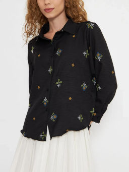 Женская рубашка с вышивкой Patiskha 3310