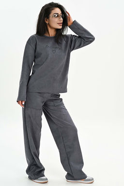 Брюки из мягкой эко замши