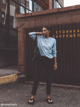 CONTE Свободный джемпер из пряжи с хлопком и модалом LDK 100 light steel blue