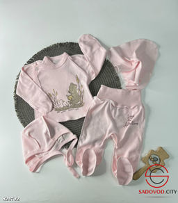 Костюм для новорождённых