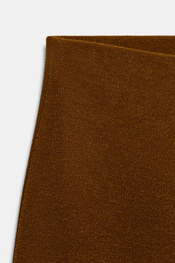 TEXTURED WIDE-LEG TROUSERS